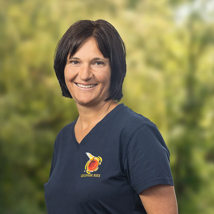 Porträtfoto der Mitarbeiterin Michaela Seuberth.