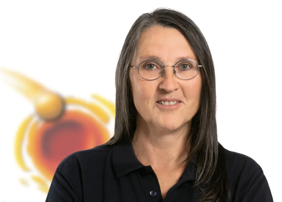 Das Porträtfoto zeigt die Geopark Führerin Christine Hornung.