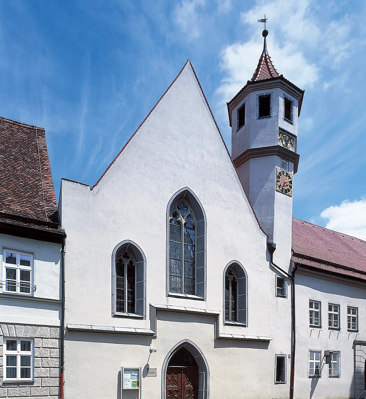 Außenansicht Spitalkirche Nördlingen Außenansicht der Spitalkirche